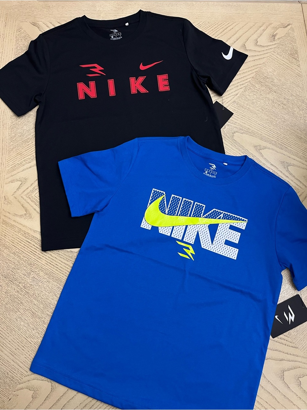 *BUNDLE* Boys Nike 3BRAND Short Sleeve Tees Size M